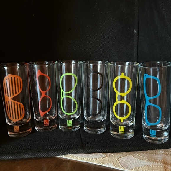 Umbra set of 6 shot glasses multicolor with eyeglasses funny - Picture 3 of 5